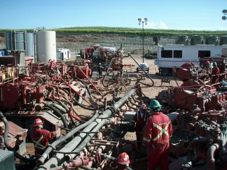 Fracking, método de extração de petróleo e gás natural